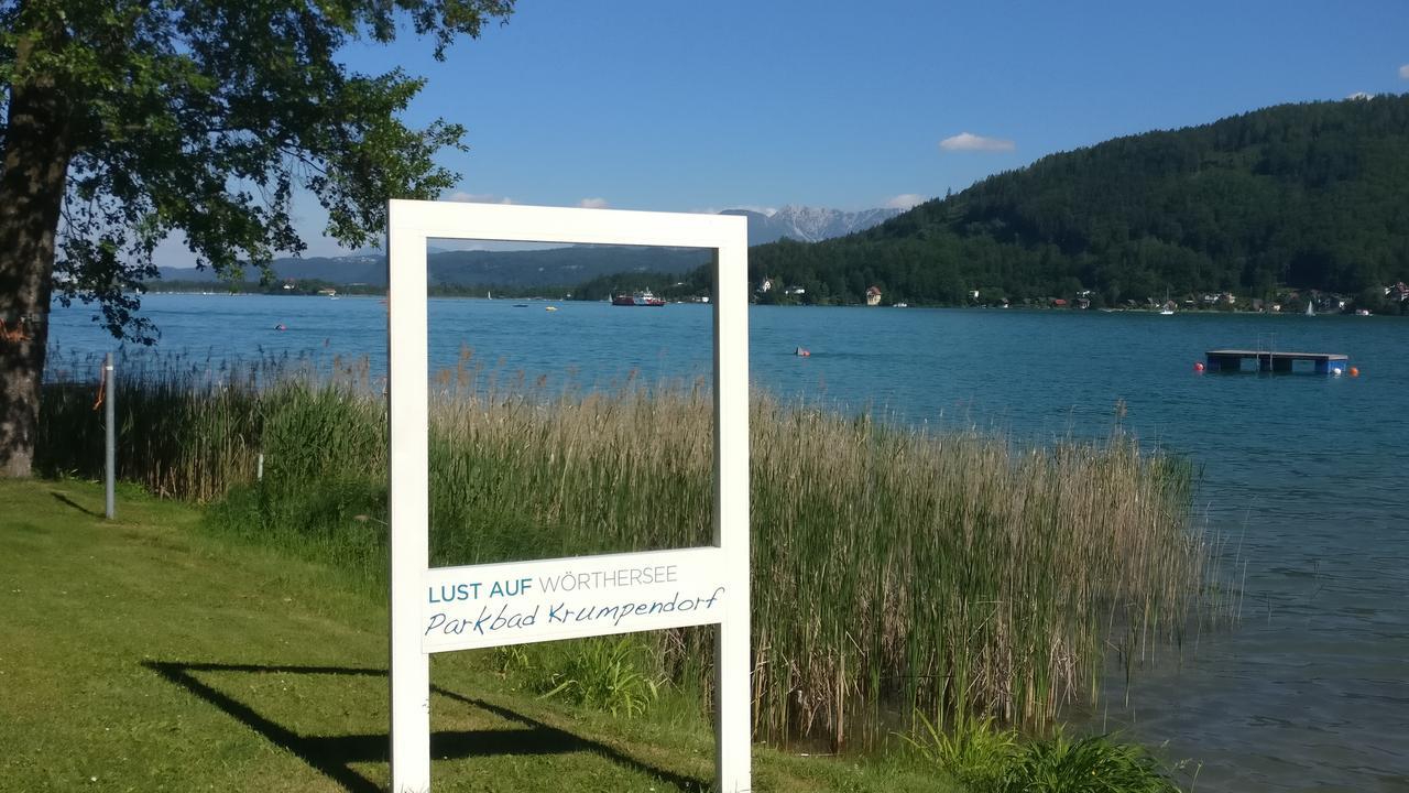 Hotel Garni Seeroesl Am Woerthersee , Kaernten Крумпендорф Экстерьер фото